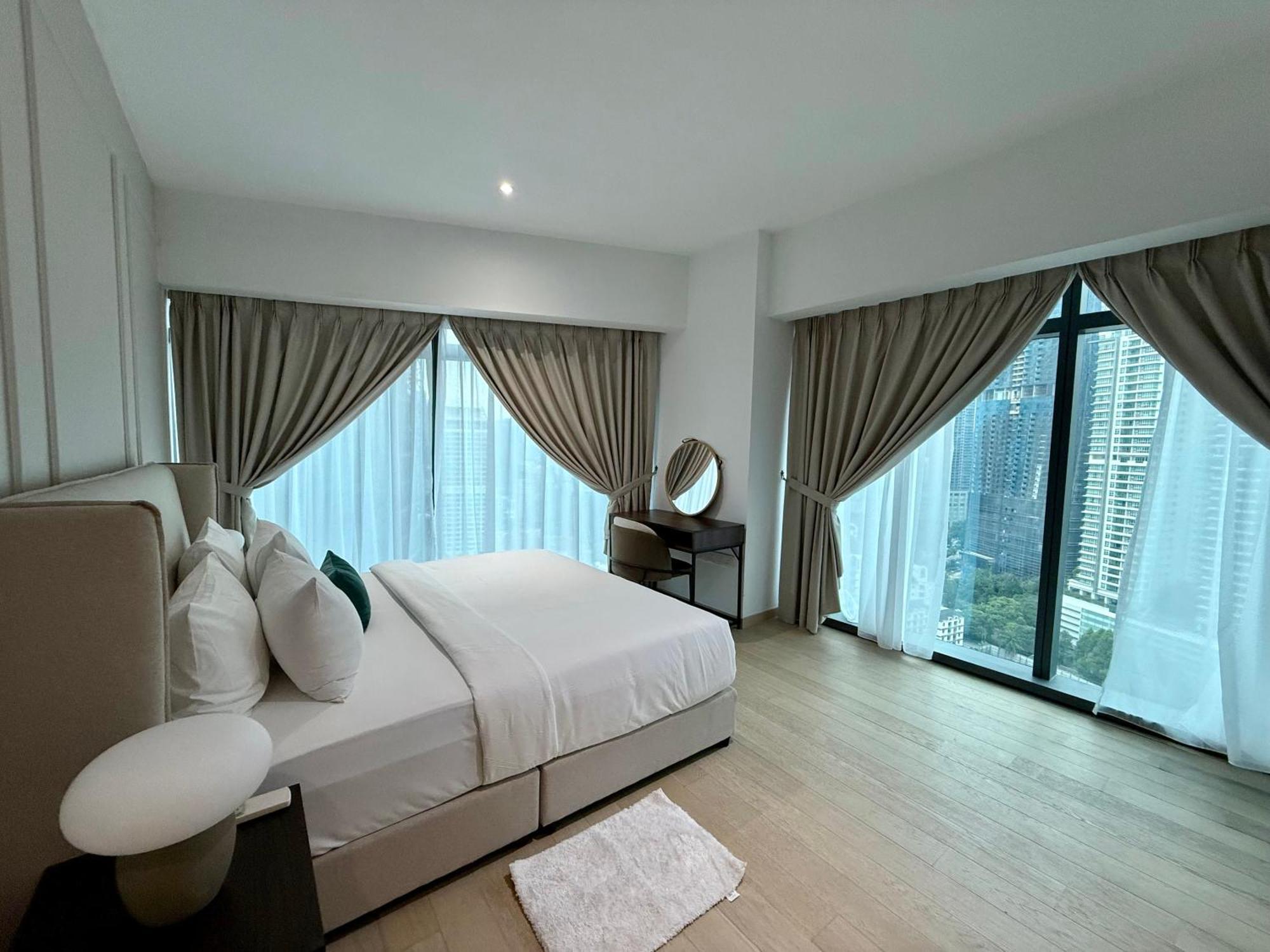 Eaton Residence Klcc Куала-Лумпур Экстерьер фото
