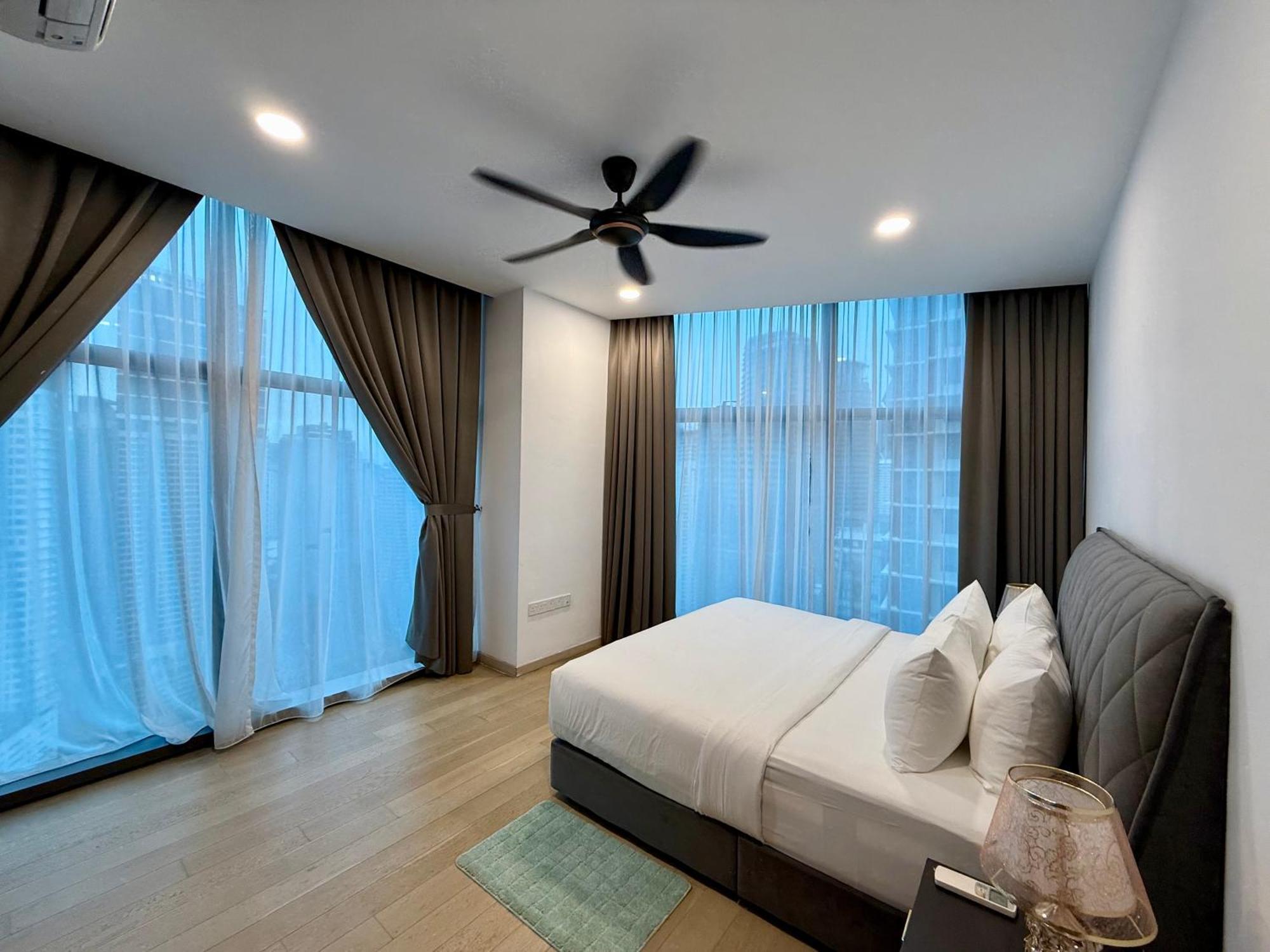 Eaton Residence Klcc Куала-Лумпур Экстерьер фото
